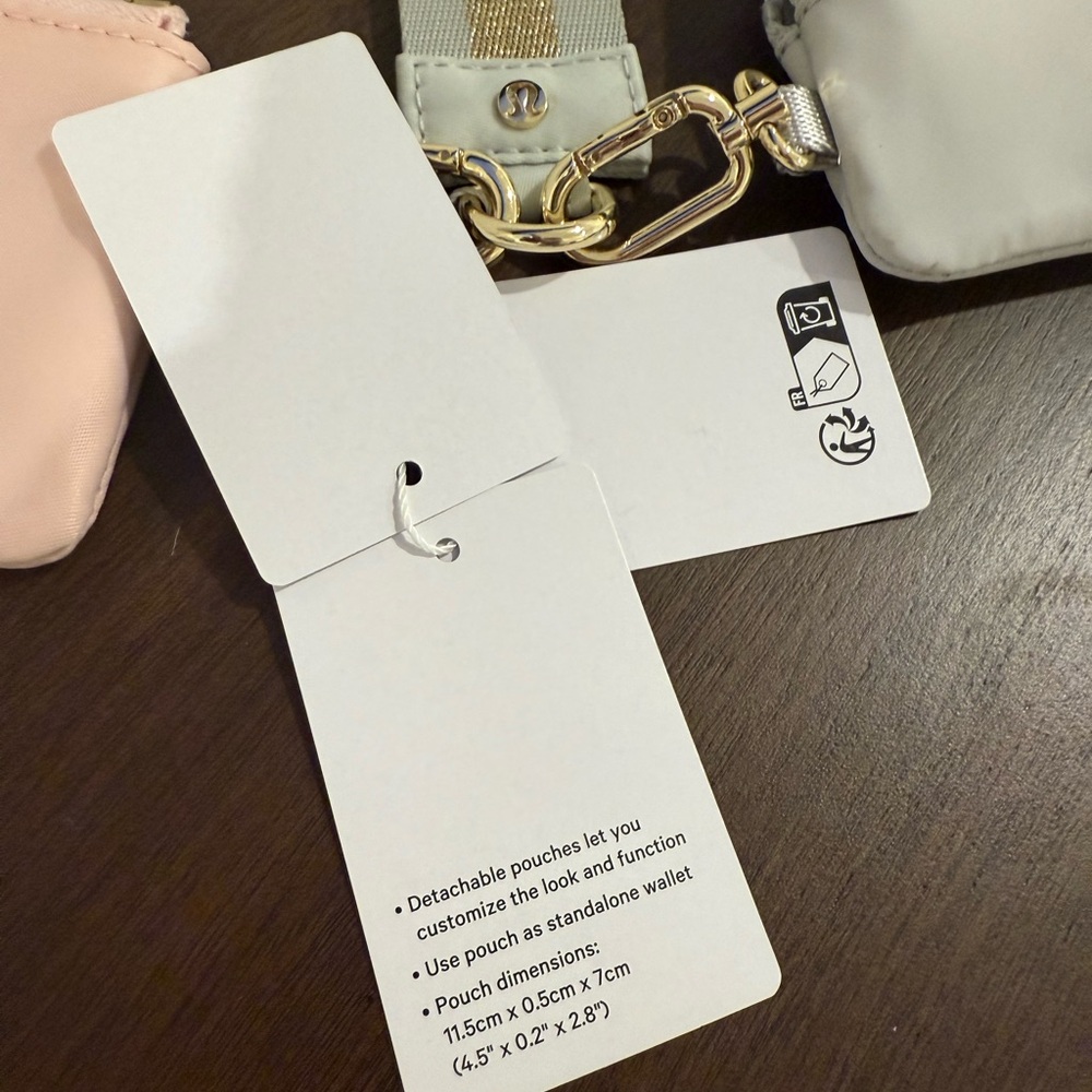 Lululemon Pink and Cream Dual Pouch Wristlet Wallet - Picture 4 of 5